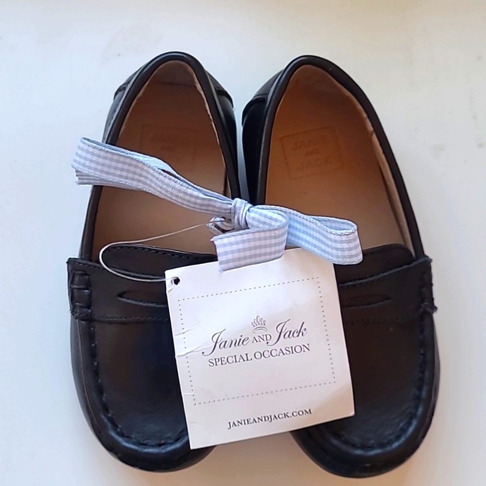 Janie and Jack leather Penny loafers size 6